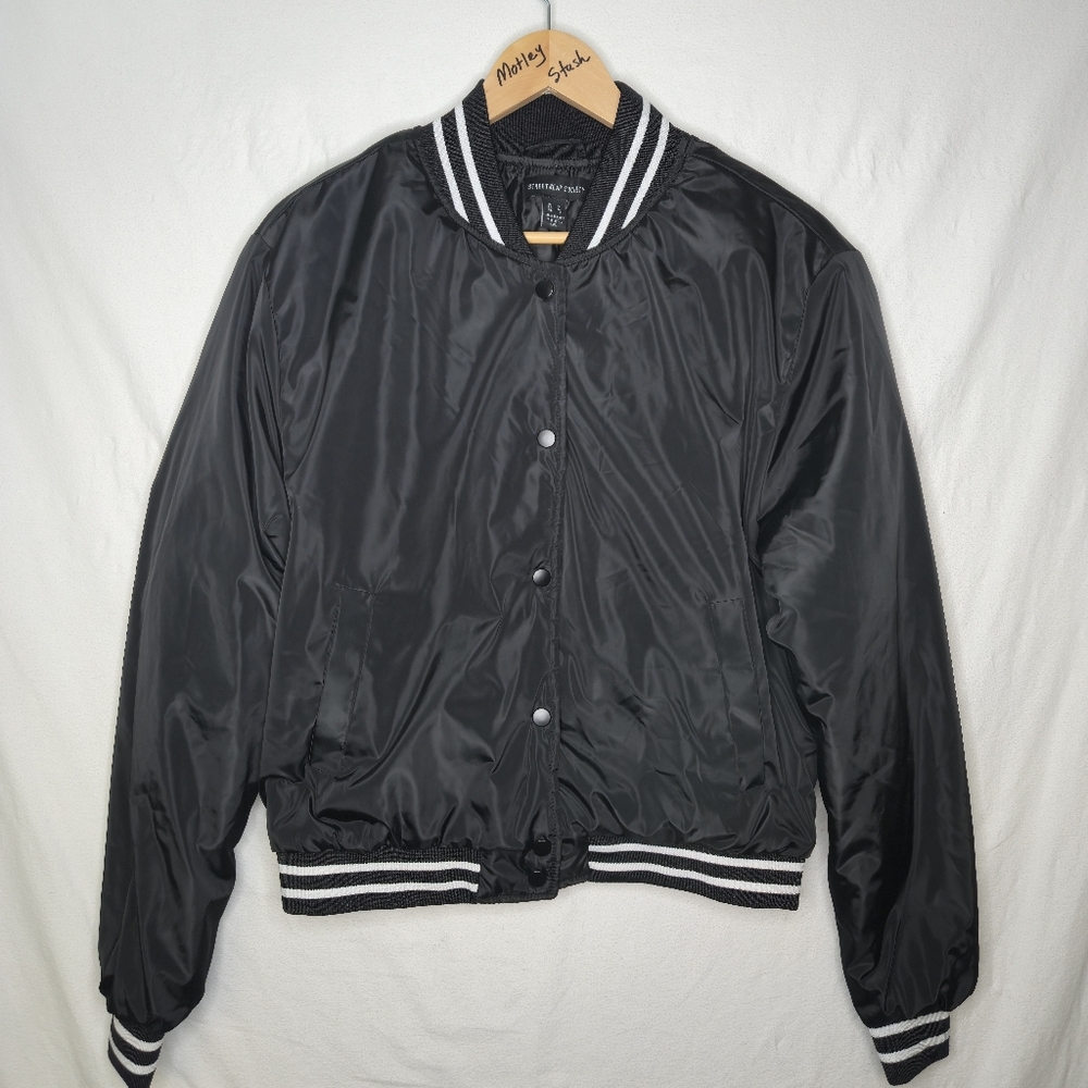 Streetwear Society Ladies Balck And White Bomber Style Jacket Size Medium